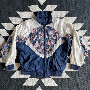 VINTAGE 1989’s silky floral windbreaker, size XL